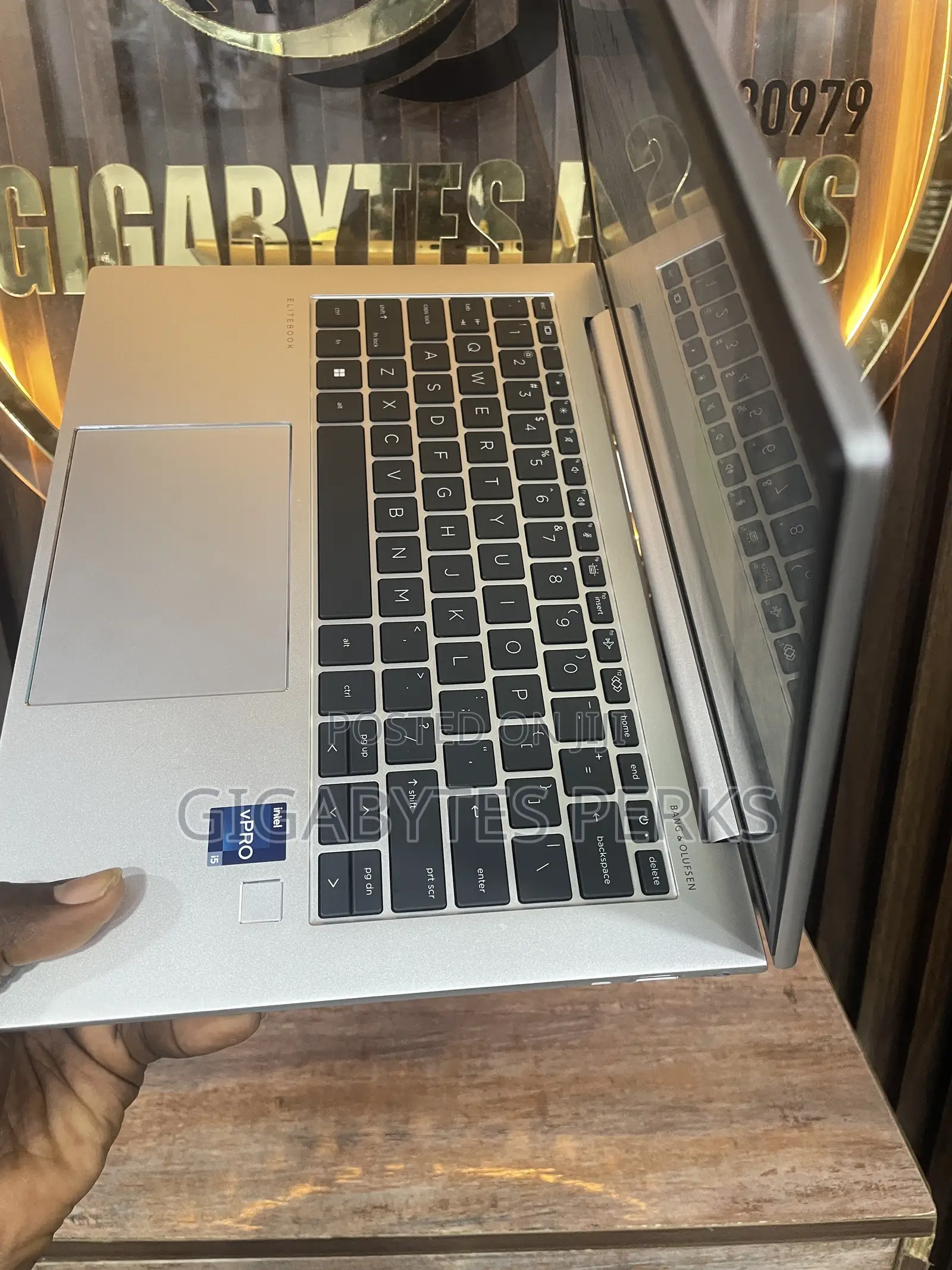 Laptop HP EliteBook 840 G10 16GB Intel Core i5 SSD 512GB