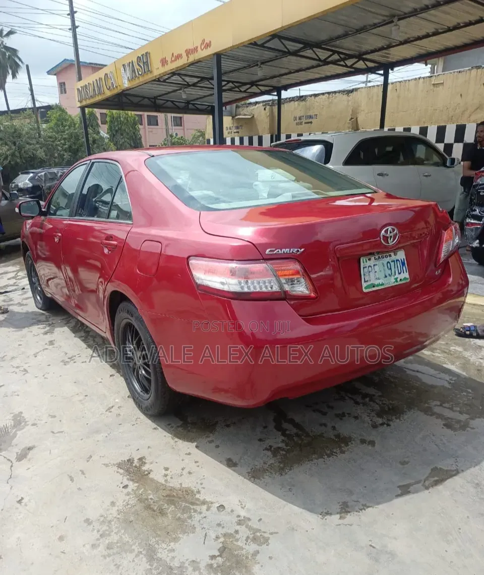 Toyota Camry 2008 Red
