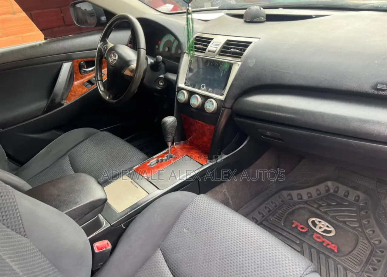 Toyota Camry SE 4dr Sedan (2.4L 4cyl 5A) 2008 Silver