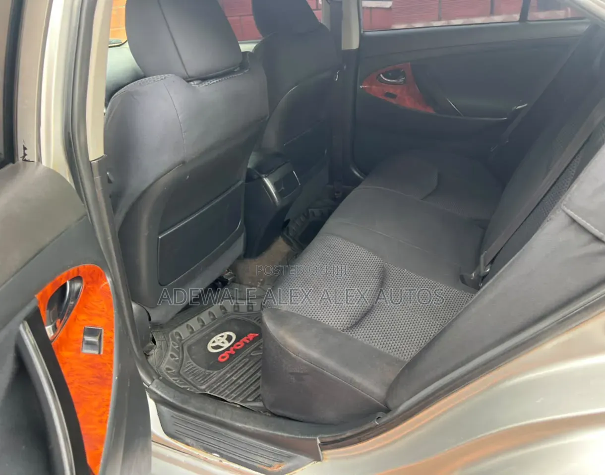 Toyota Camry SE 4dr Sedan (2.4L 4cyl 5A) 2008 Silver