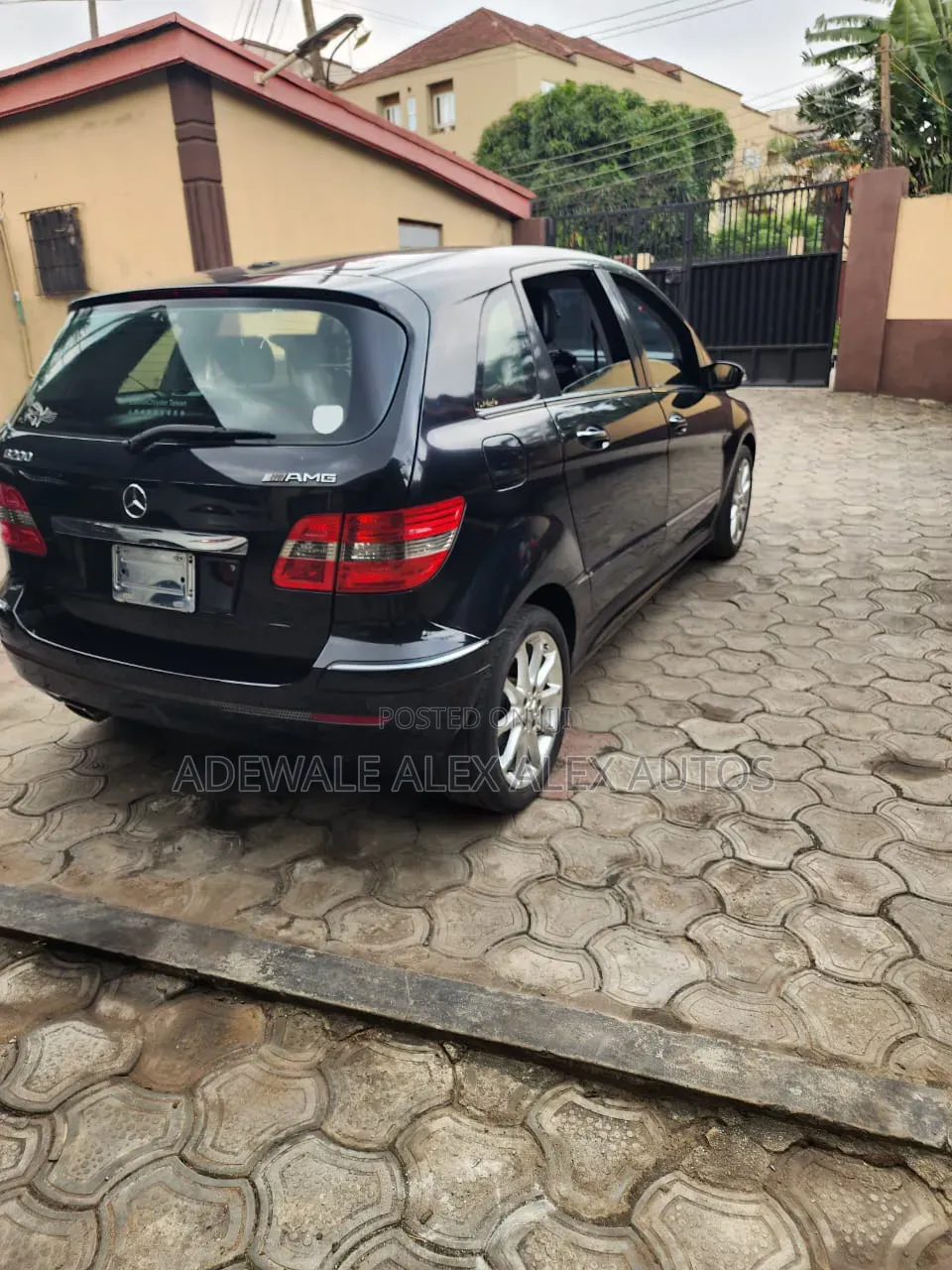 Mercedes-Benz B-Class 2009 Black