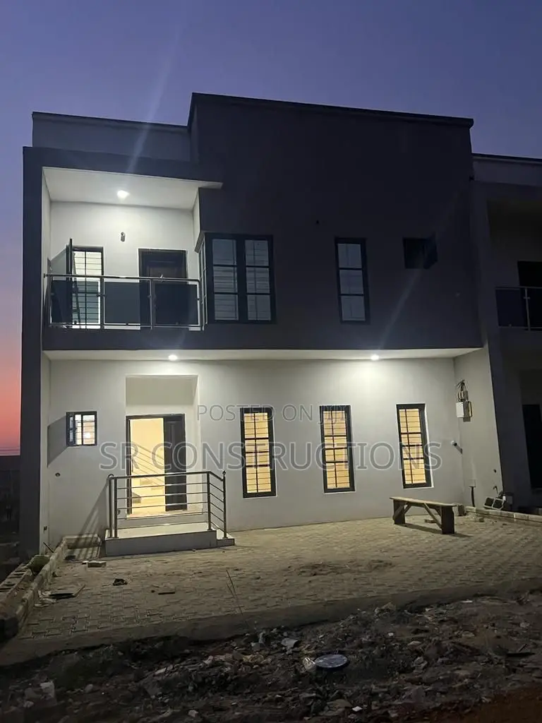 Experienced Builders for Residential Commercial Projects