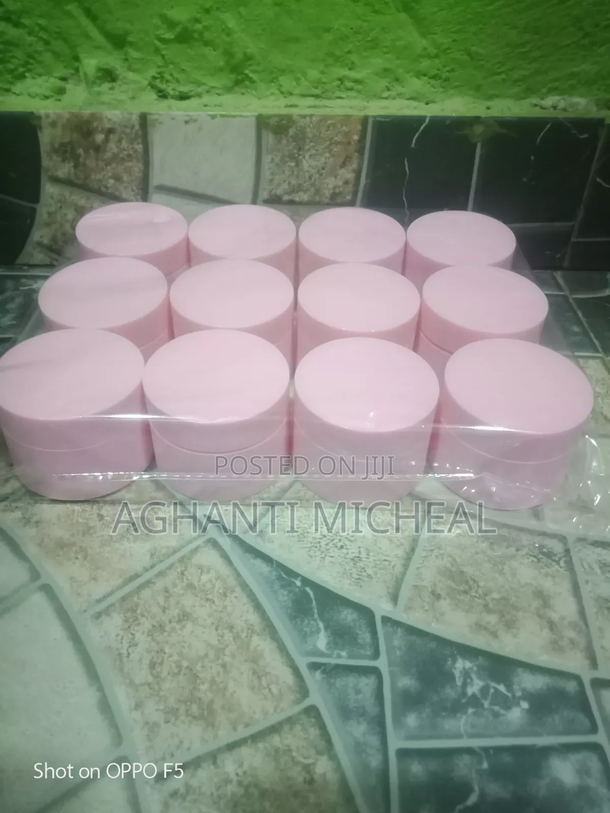 30g Pink Cosmetic Jar