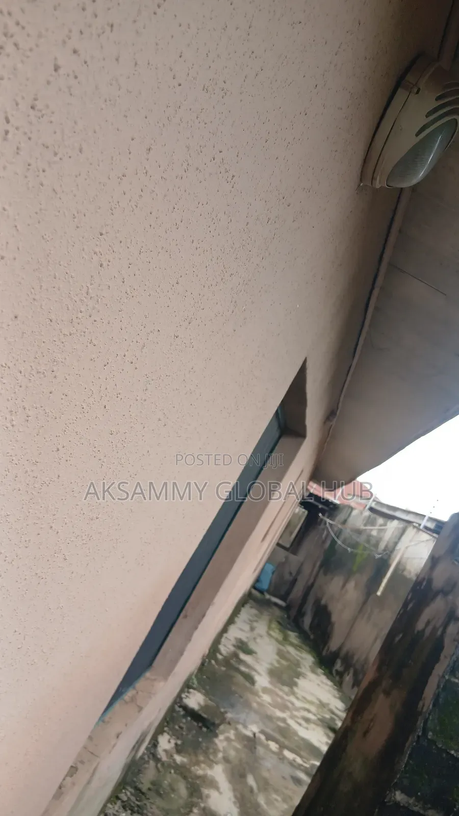 3bdrm Bungalow in Bodija, Ibadan for sale