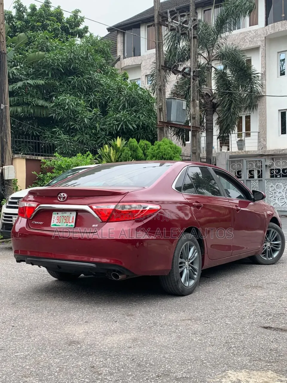 Toyota Camry 2016 Burgundy