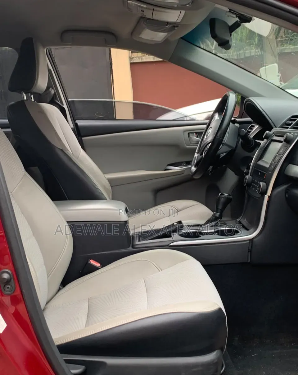 Toyota Camry 2016 Burgundy