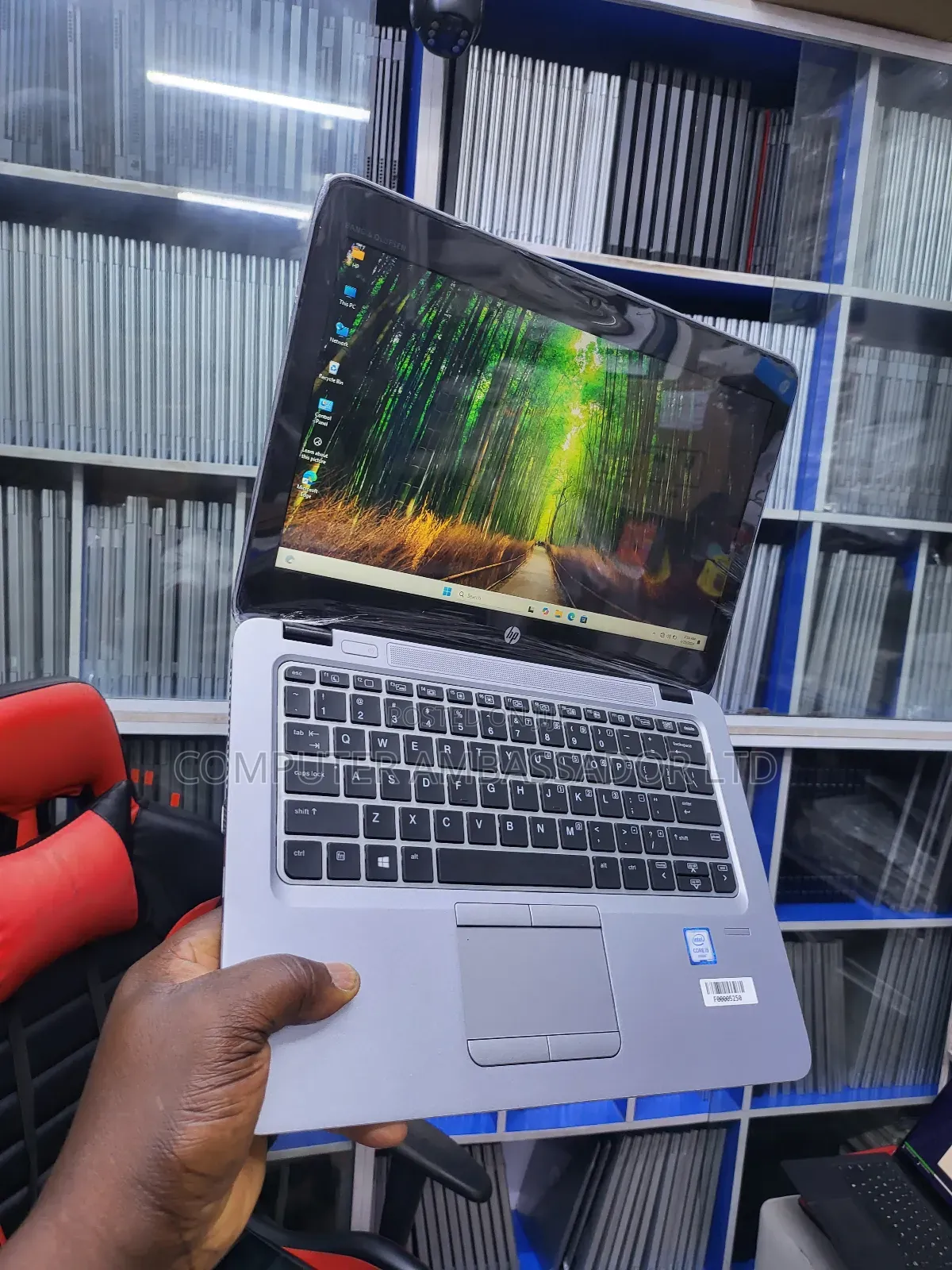 Laptop HP EliteBook 820 G3 8GB Intel Core i5 SSD 256GB