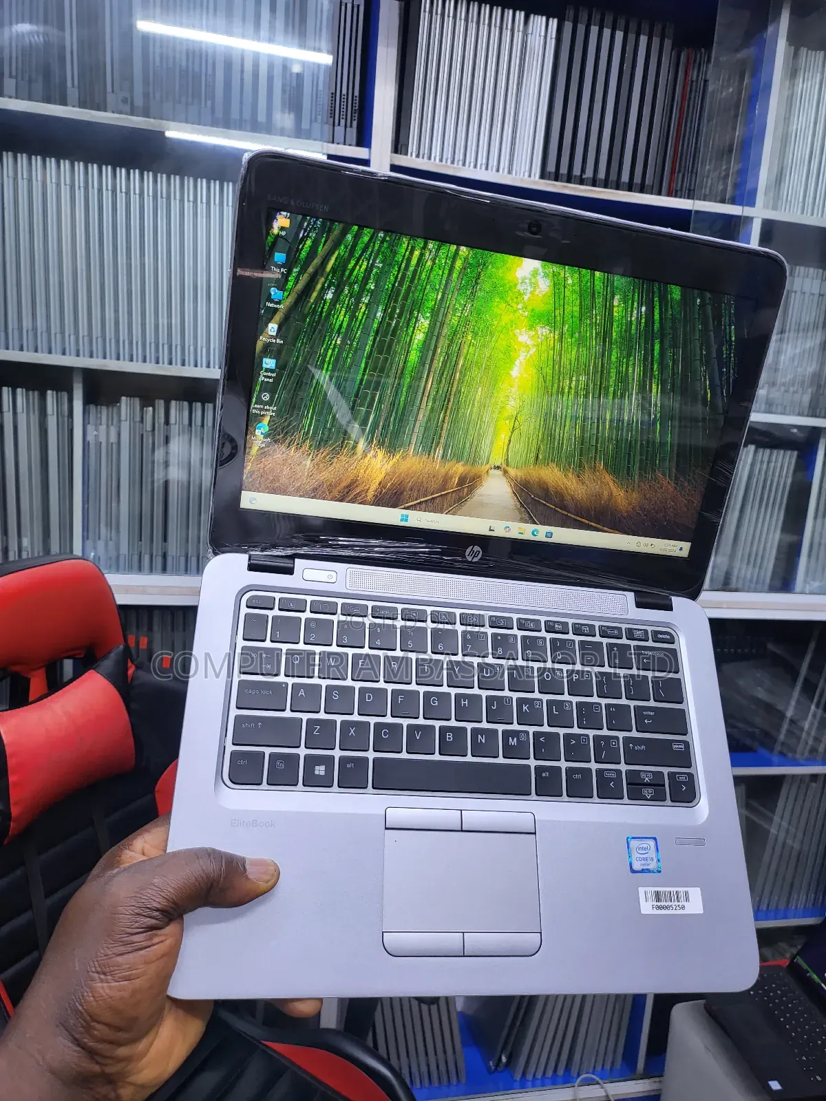 Laptop HP EliteBook 820 G3 8GB Intel Core i5 SSD 256GB