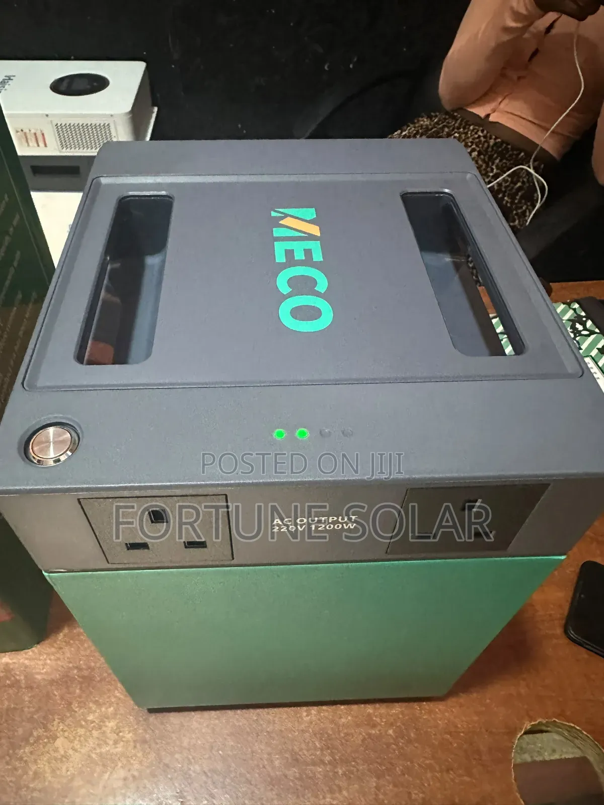 Meco 2kwh / 1200w Solar Generator Strong and Reliable