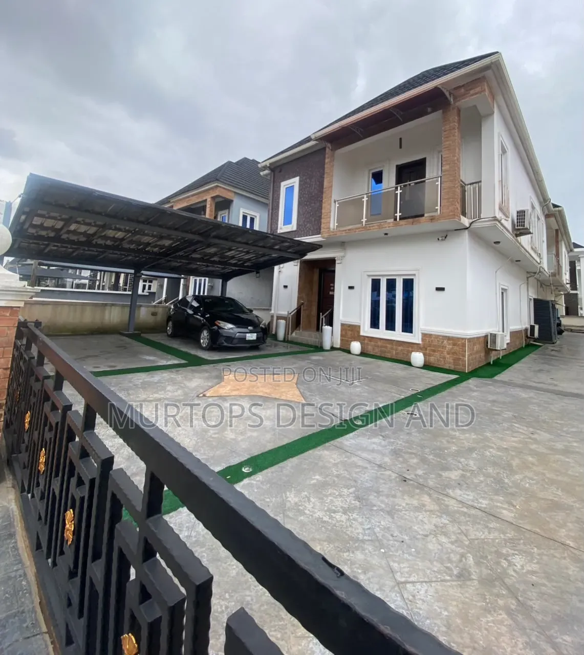 5bdrm Duplex in Megamond, Ikota for sale
