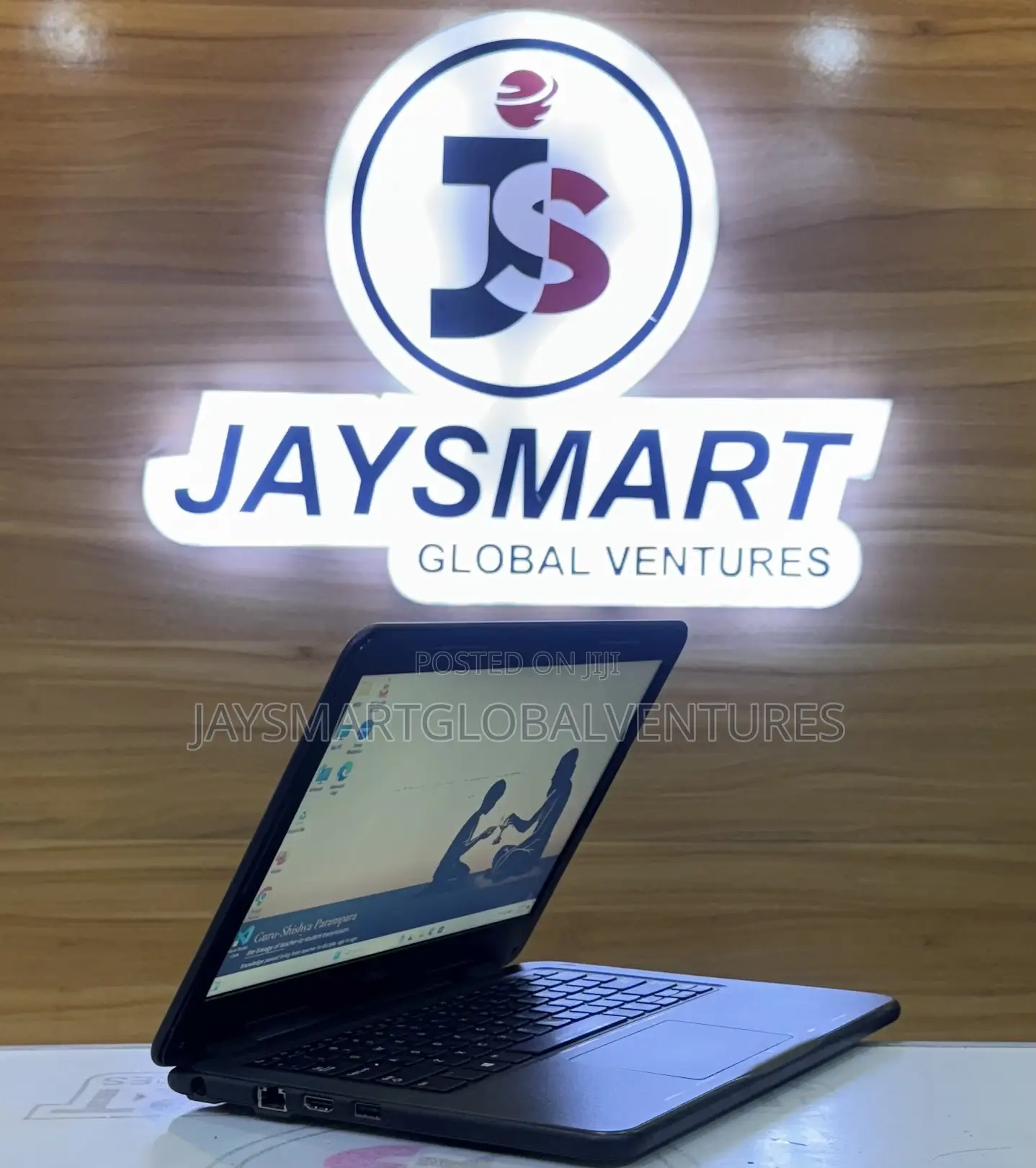 Laptop Dell Latitude 3310 4GB Intel Celeron SSD 128GB