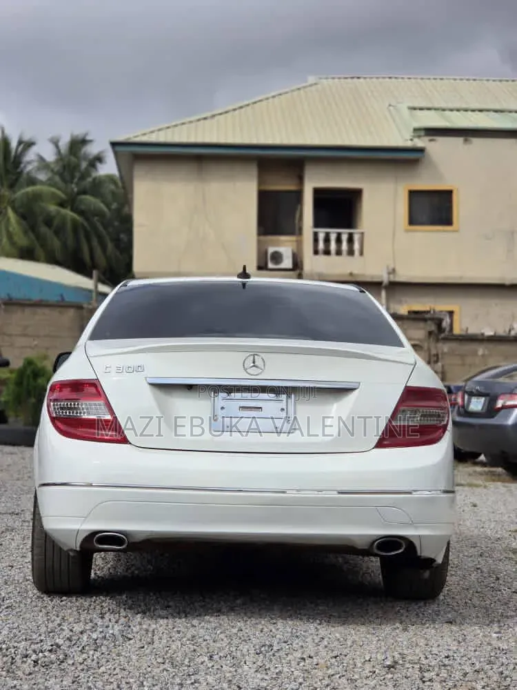 Mercedes-Benz C300 2008 Gray