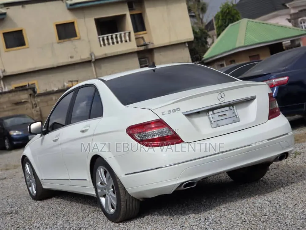 Mercedes-Benz C300 2008 Gray
