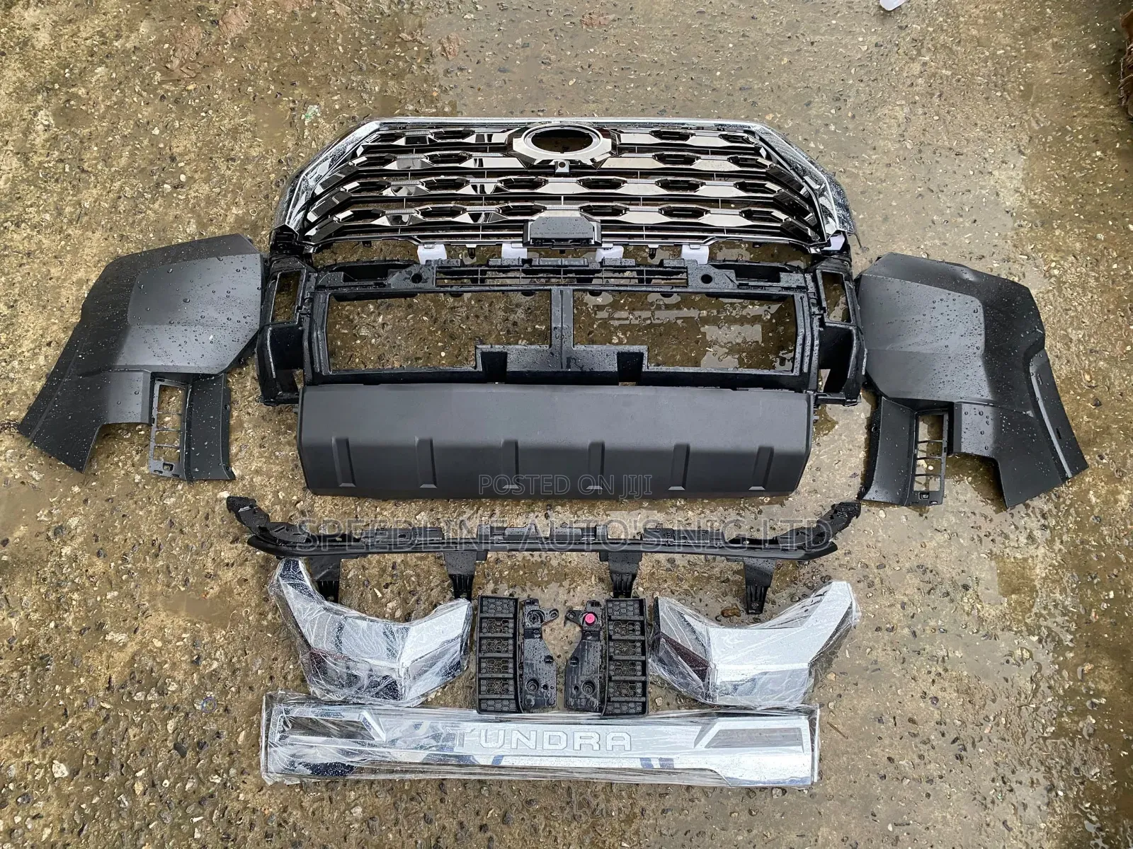 Complete Front Bumper Toyota Tundra 2023/2025 Model