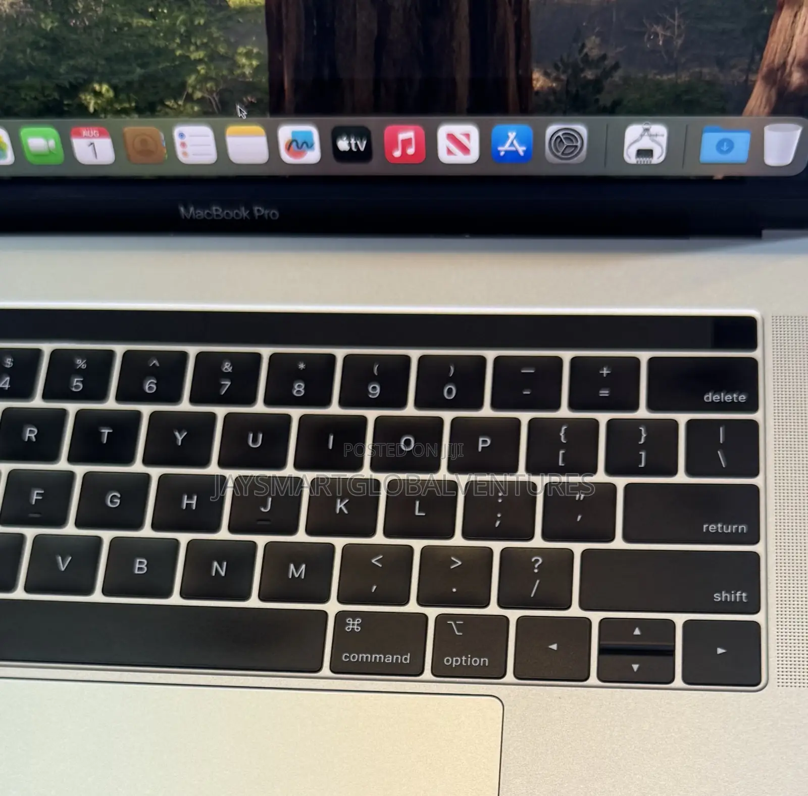 Laptop Apple MacBook Pro 2019 32GB Intel Core i9 SSD 512GB