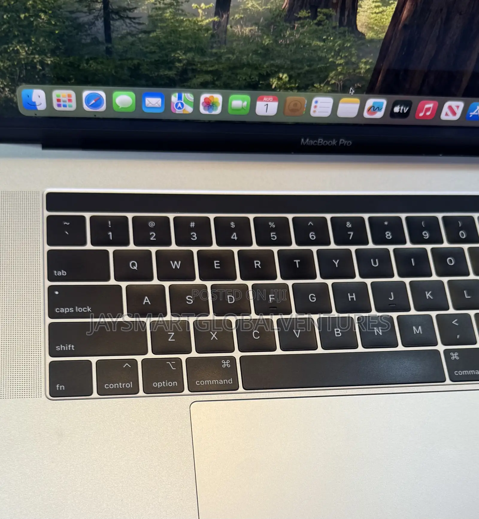 Laptop Apple MacBook Pro 2019 32GB Intel Core i9 SSD 512GB