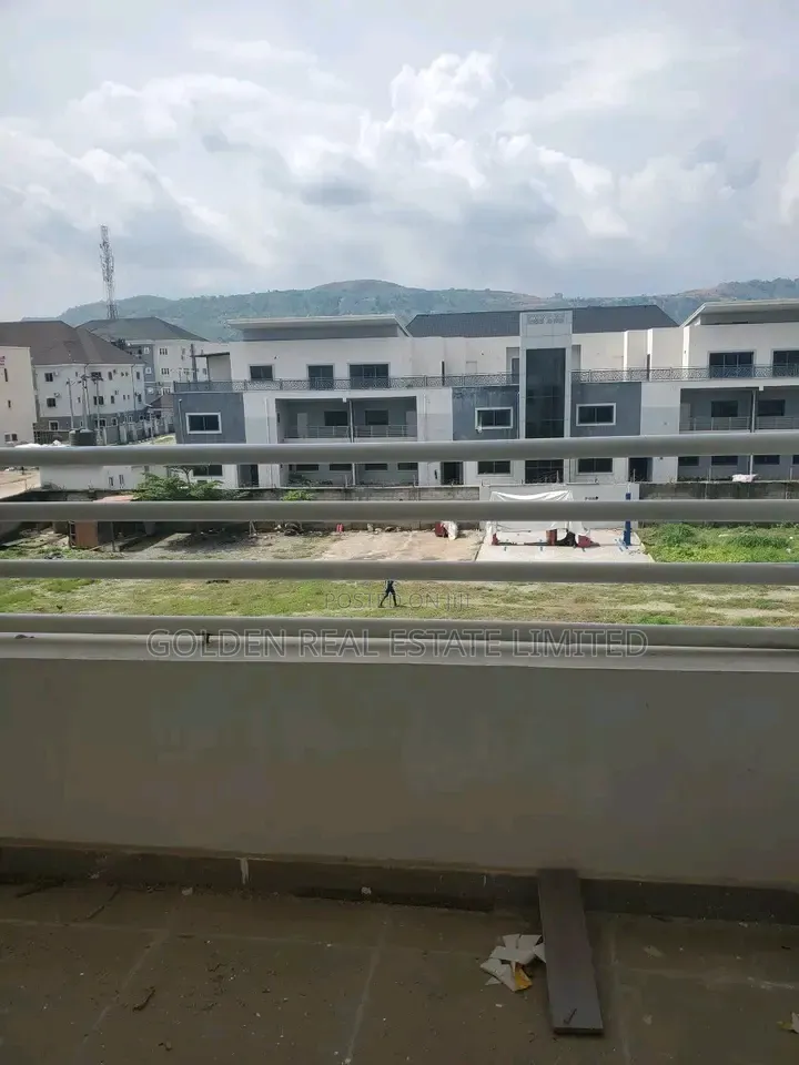 3bdrm Duplex in Maitama for rent