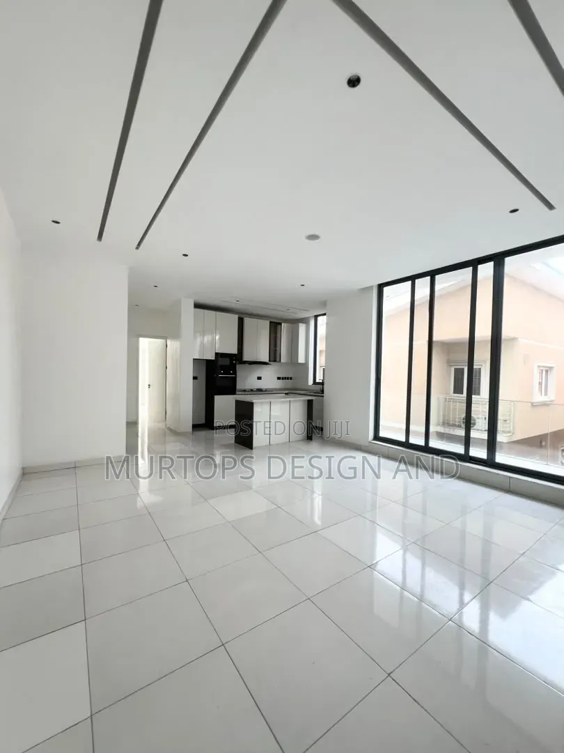 2bdrm Apartment in Victoria Island Extension for sale