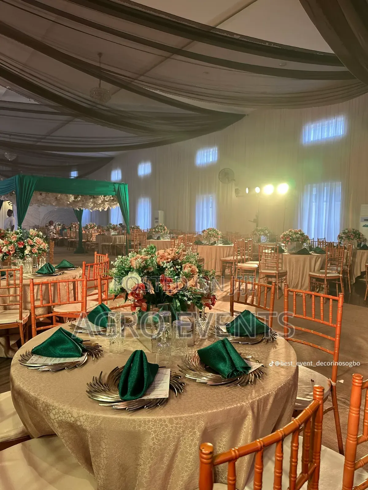 Stunning Event Traditional Decoration