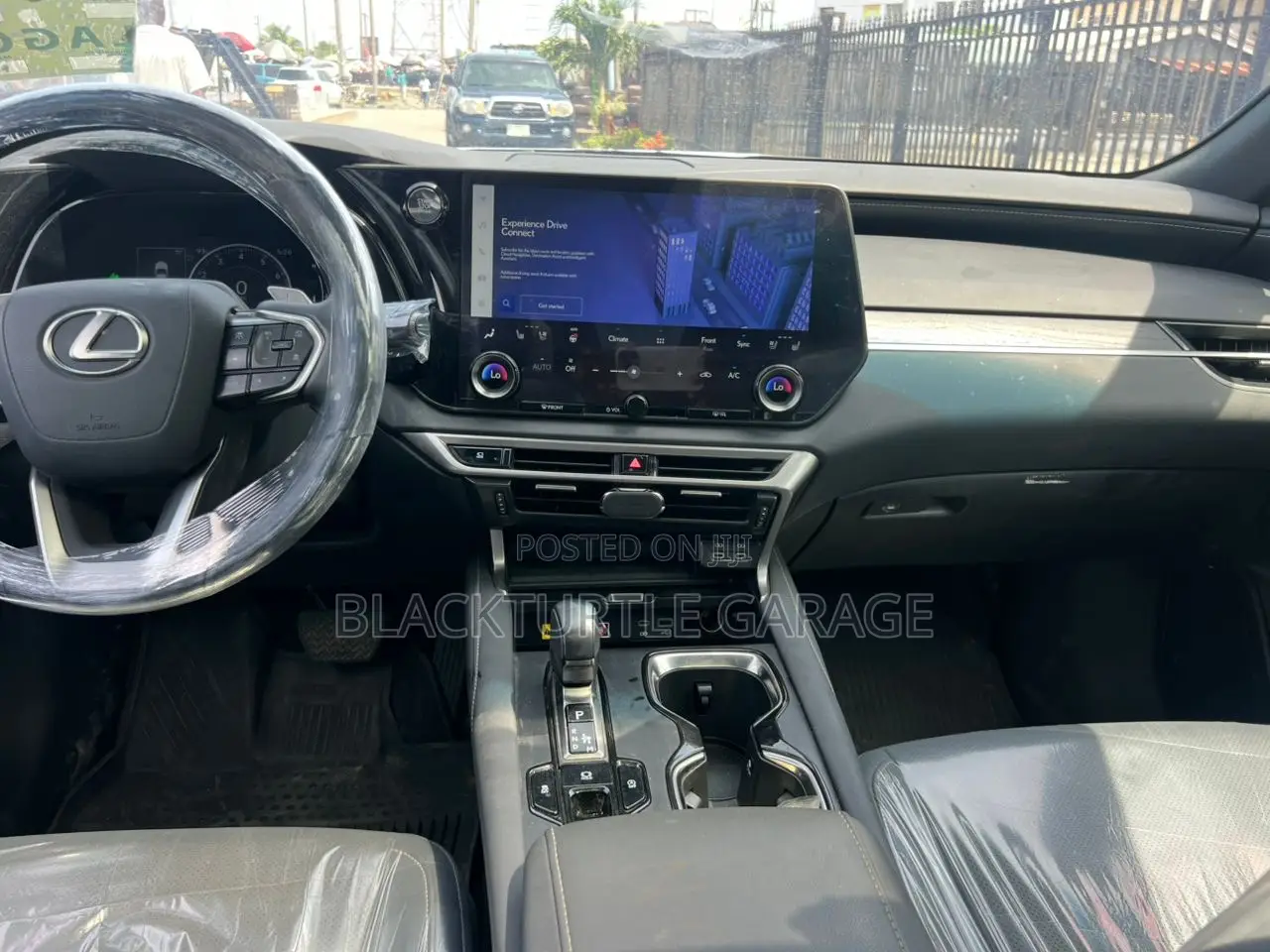 Lexus RX 2023 Silver