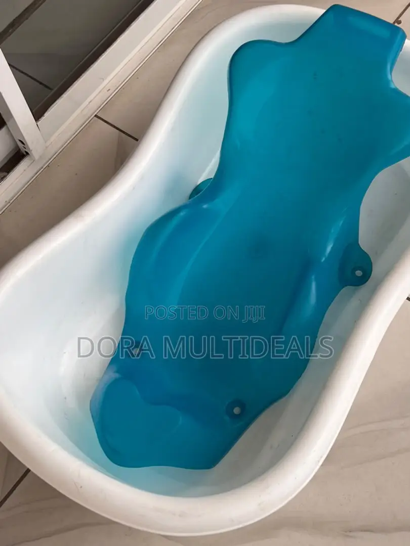 Solid Imported Baby Bath Tub Bather