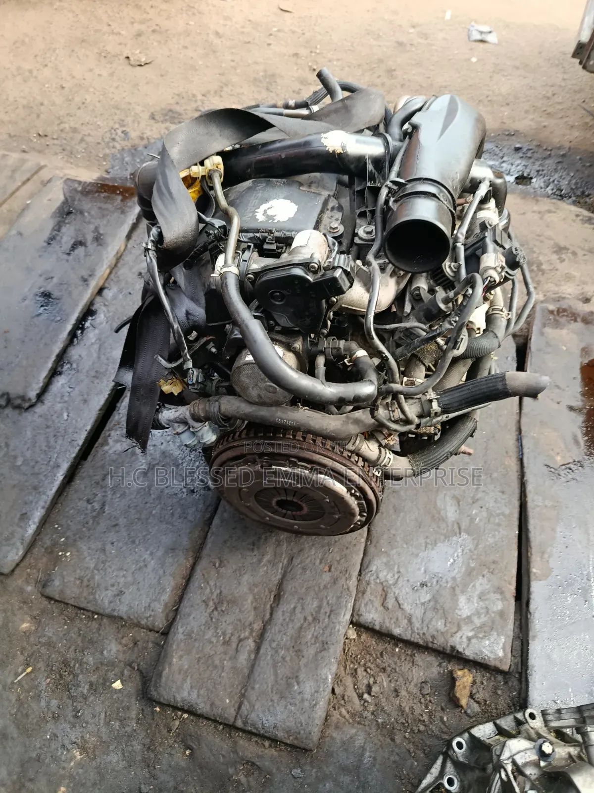 RENAULT DUSTER Diesel Engine Down Turbo New Model