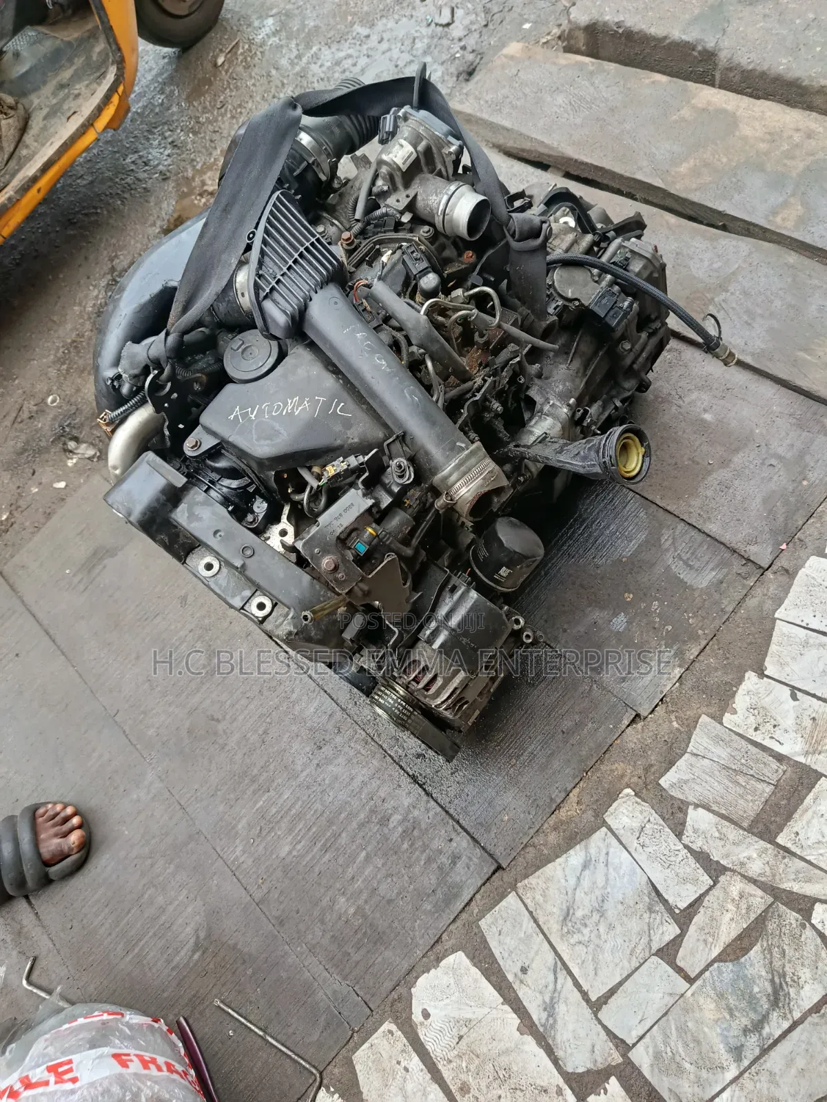 RENAULT DUSTER Diesel Engine Down Turbo New Model