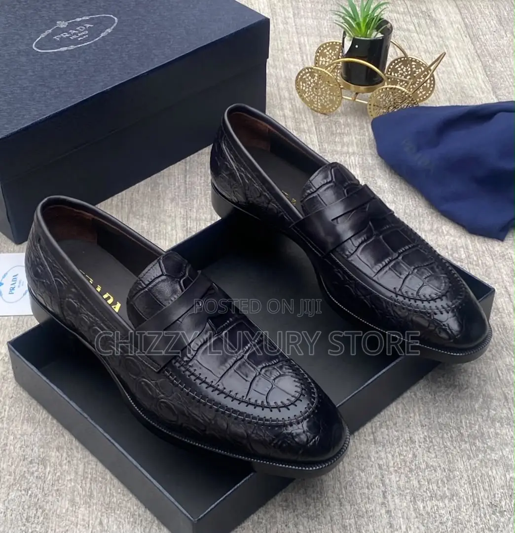 Prada Quality Luxury Men Genuine Leather Shoe