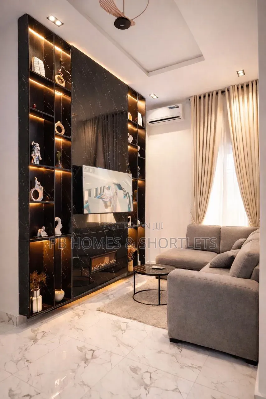 Luxury 4-Bedroom Semi-Detached House