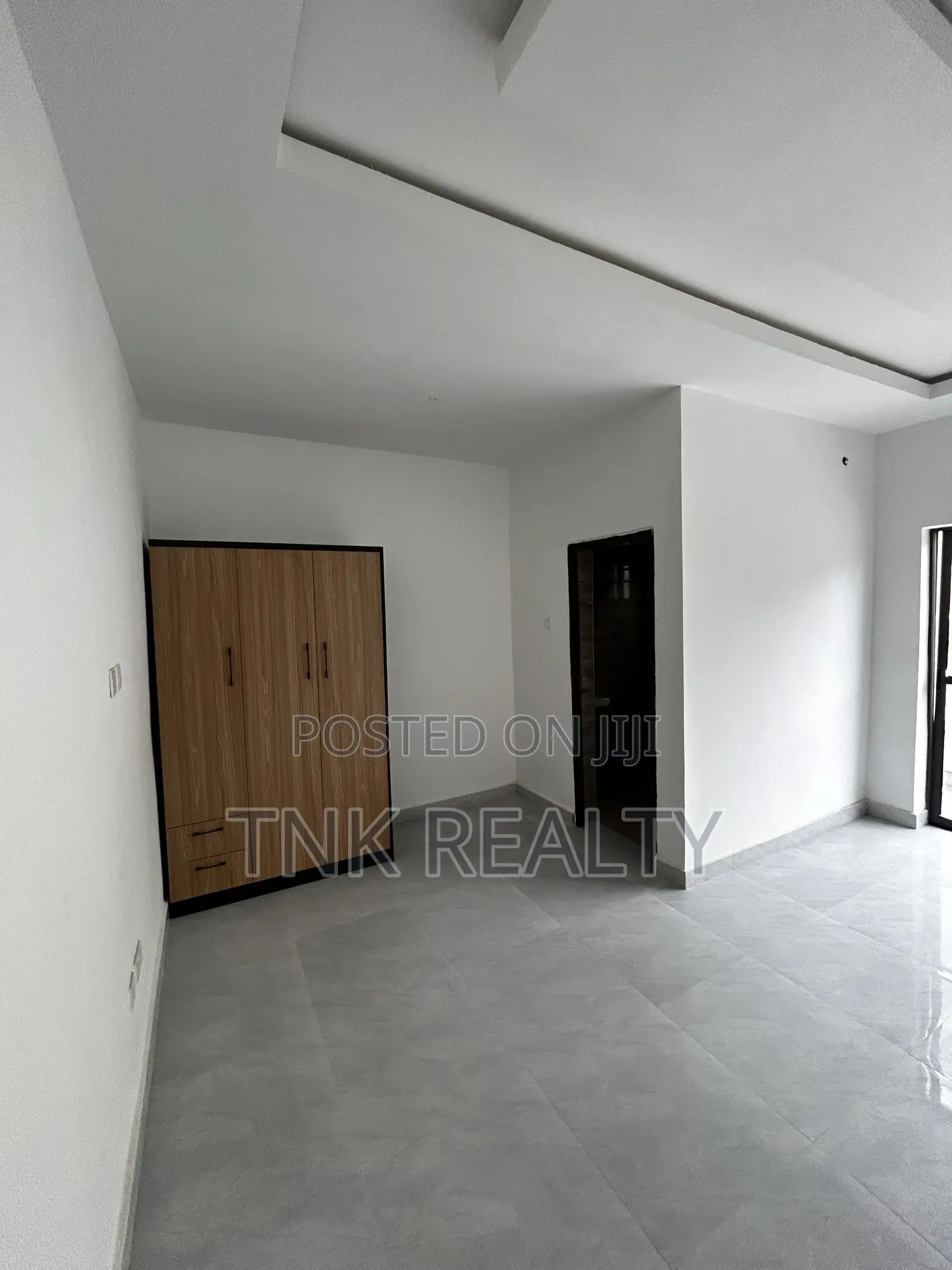 Furnished 4bdrm Townhouse/Terrace in Mabushi for sale
