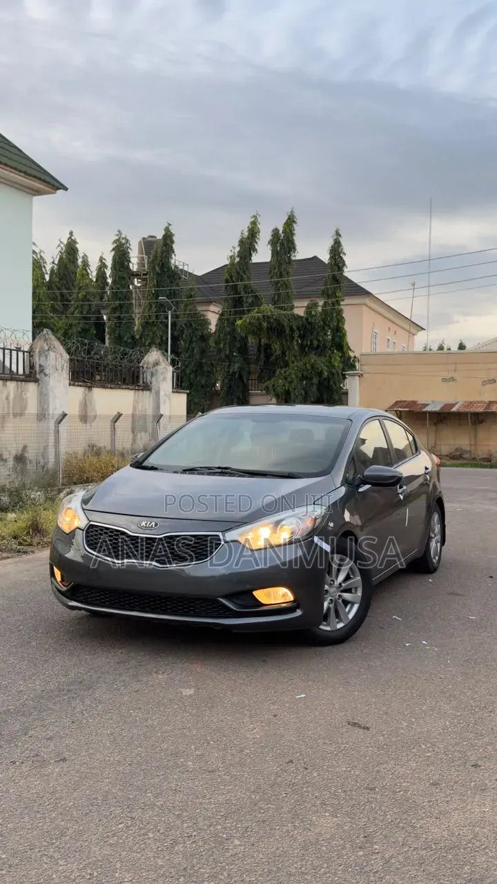 Kia Cerato 2014 Gray