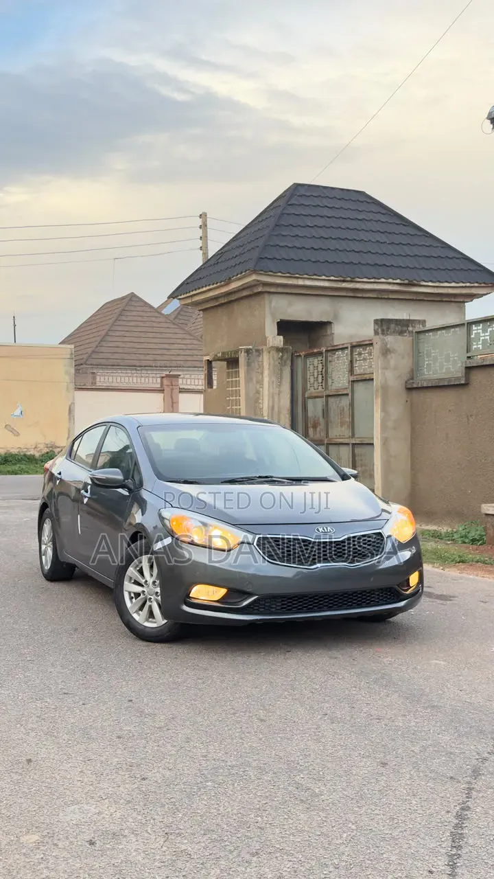 Kia Cerato 2014 Gray
