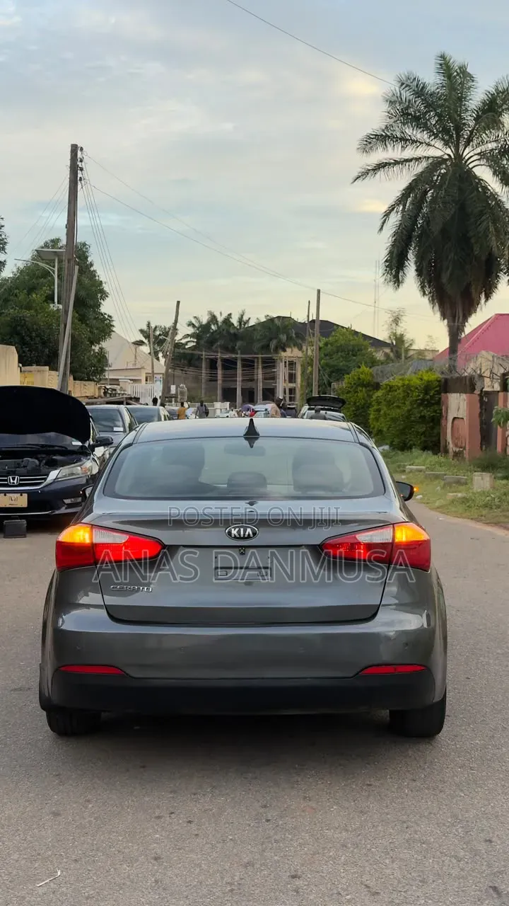 Kia Cerato 2014 Gray