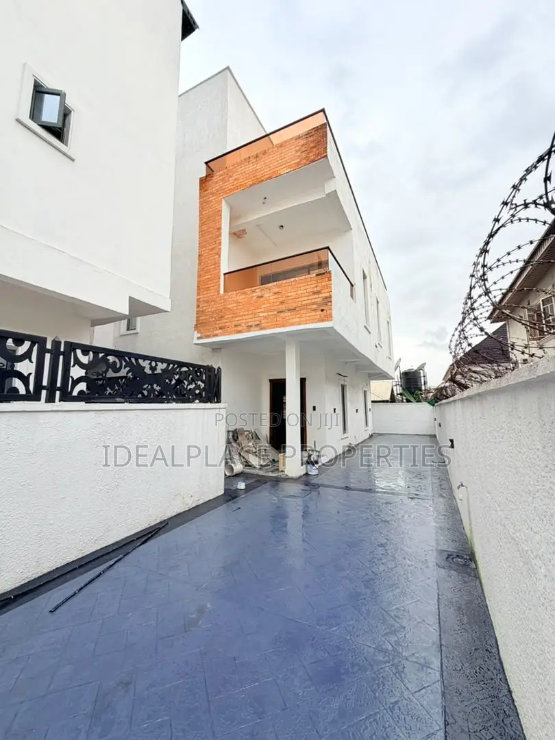 5bdrm Duplex in GRA Phase 1 for sale