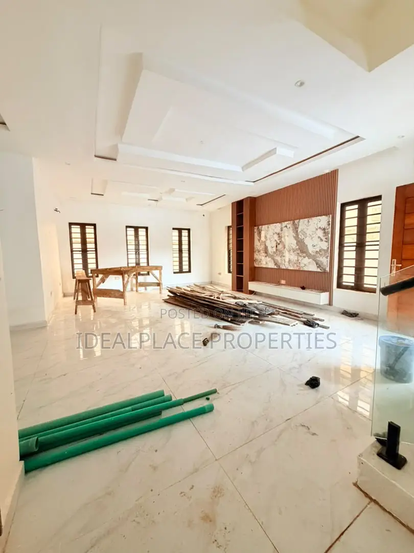 5bdrm Duplex in GRA Phase 1 for sale