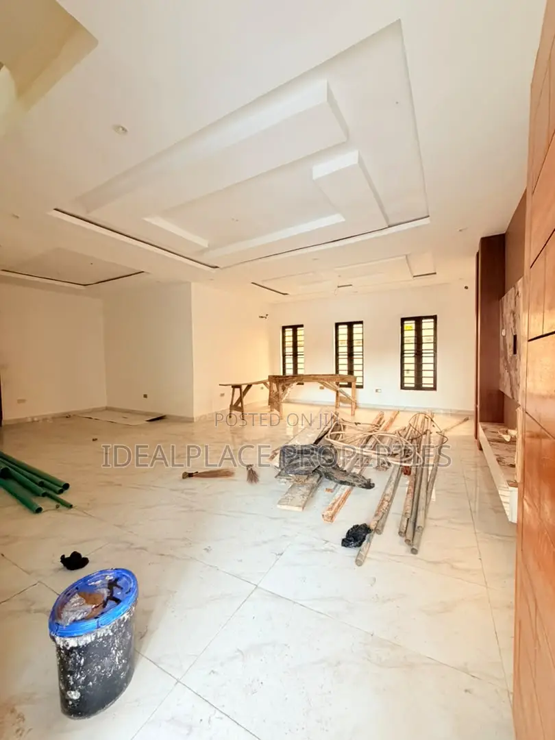 5bdrm Duplex in GRA Phase 1 for sale