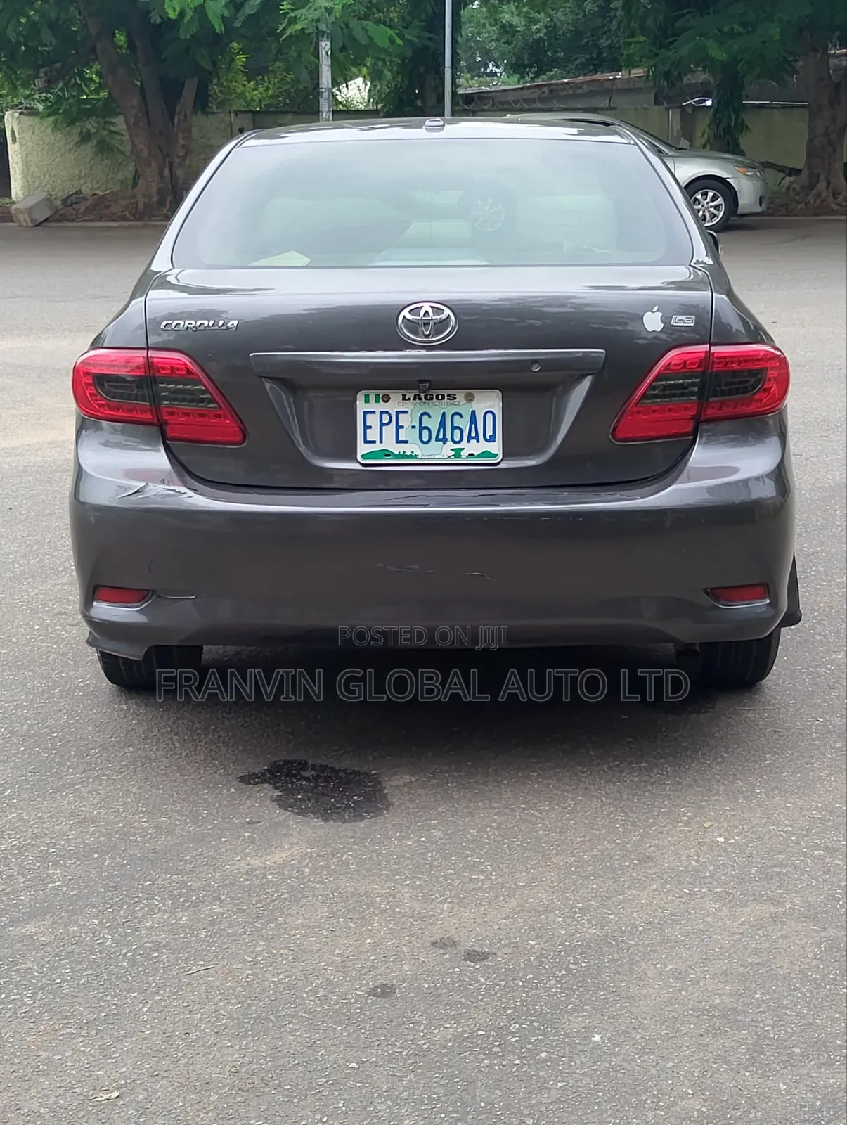 Toyota Corolla LE 4dr Sedan (1.8L 4cyl 4A) 2010 Gray