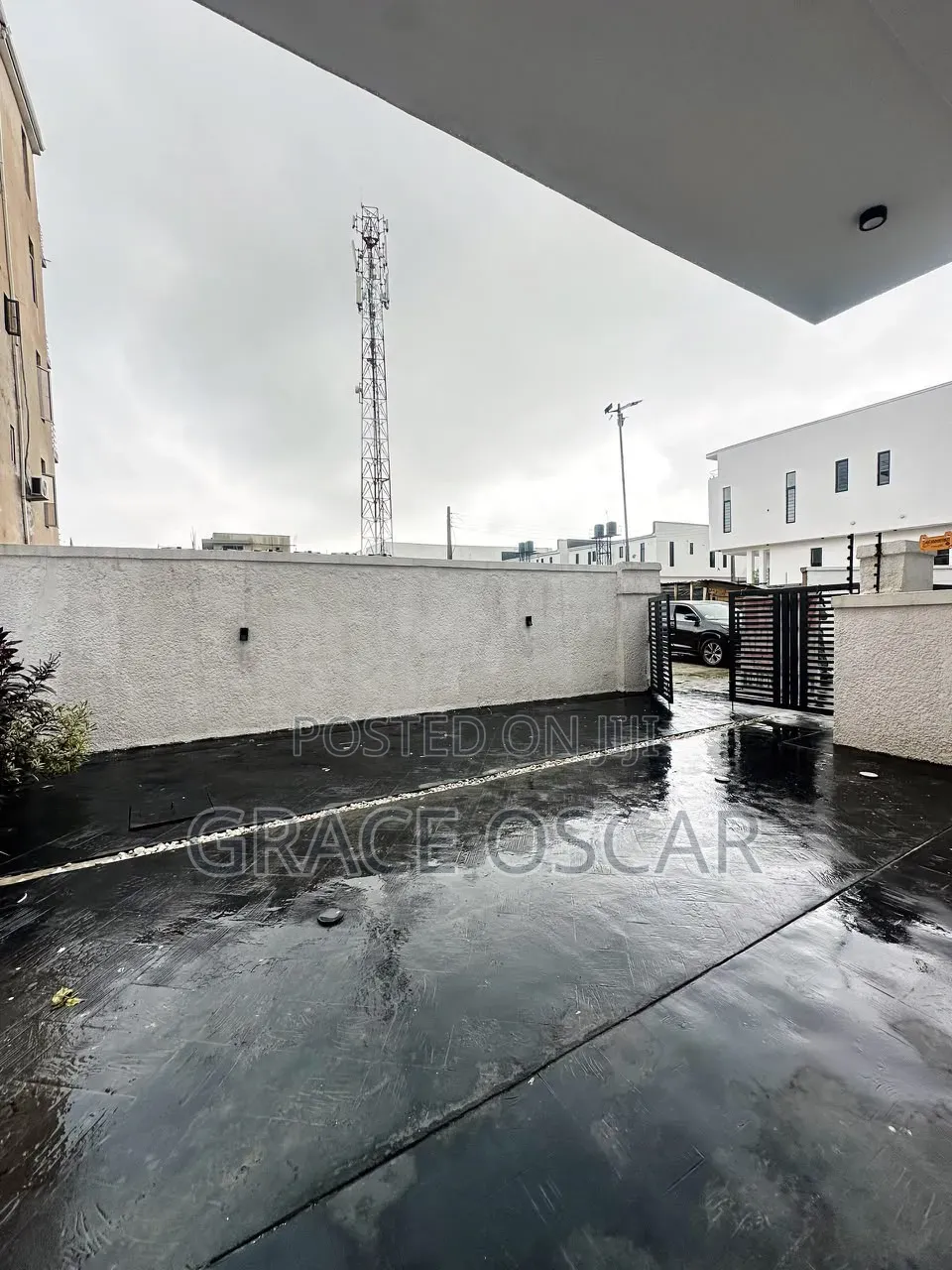 4bdrm Duplex in Ikota for sale