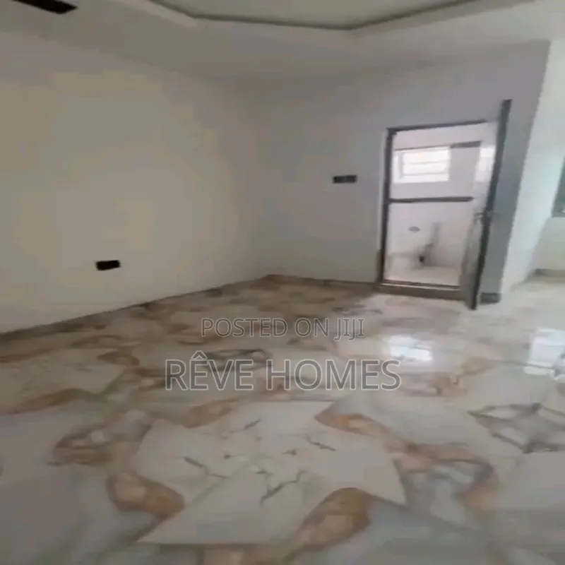 2bdrm Block of Flats in Shomolu / Shomolu for rent