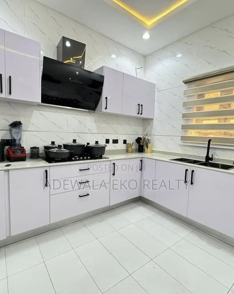 4 Bedroom Duplex (Self Compound) With Snooker Board and PS5