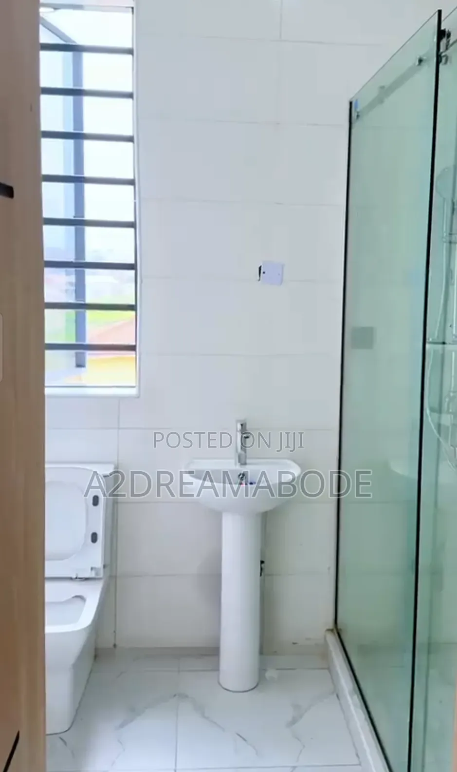 4bdrm Duplex in Ogudu Gra for sale