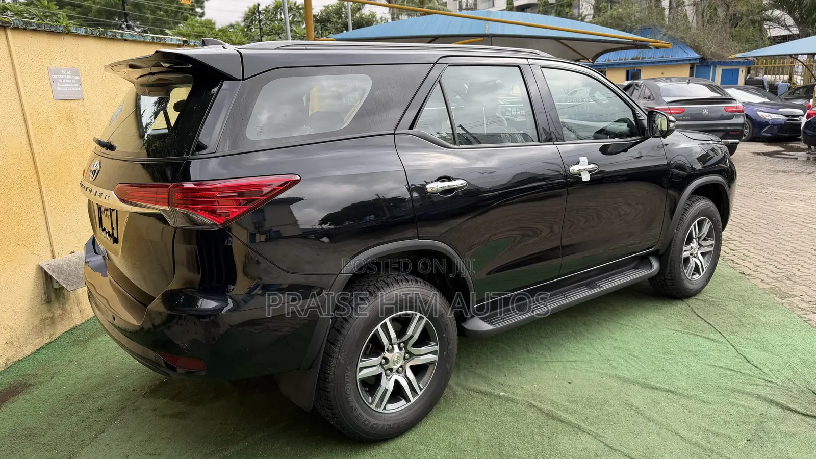 New Toyota Fortuner 2025 Black