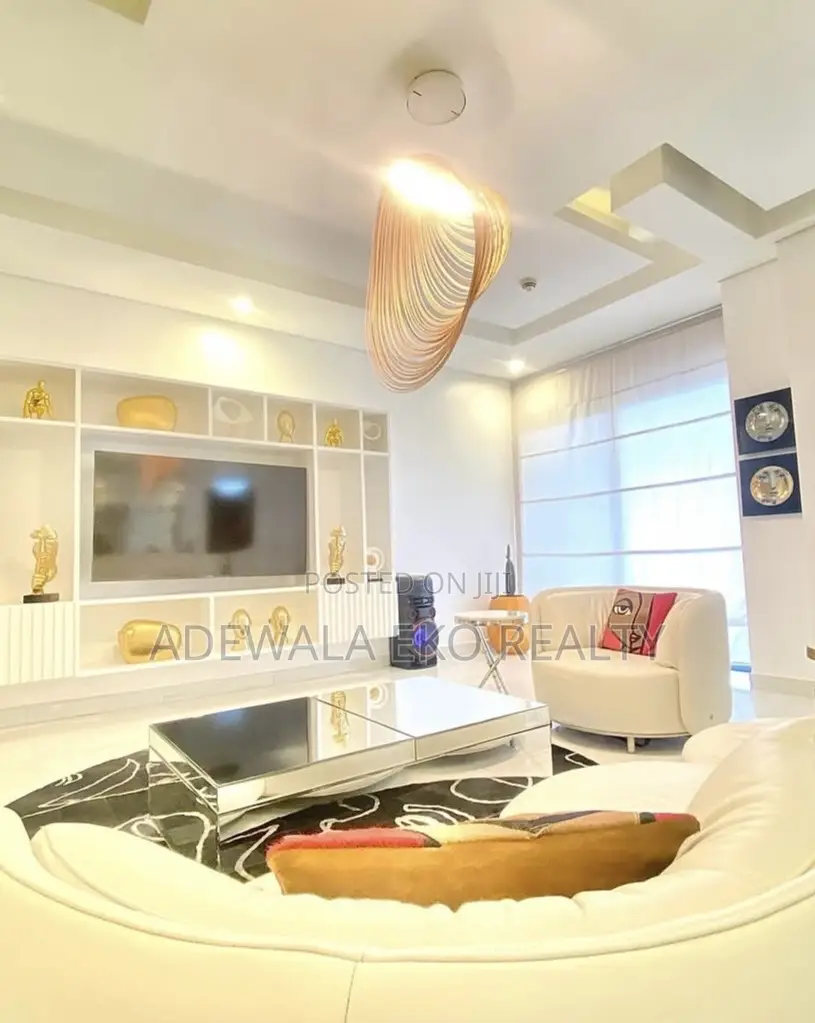 3 Bedroom Maisonette in Ikoyi + Pool + 24/7.