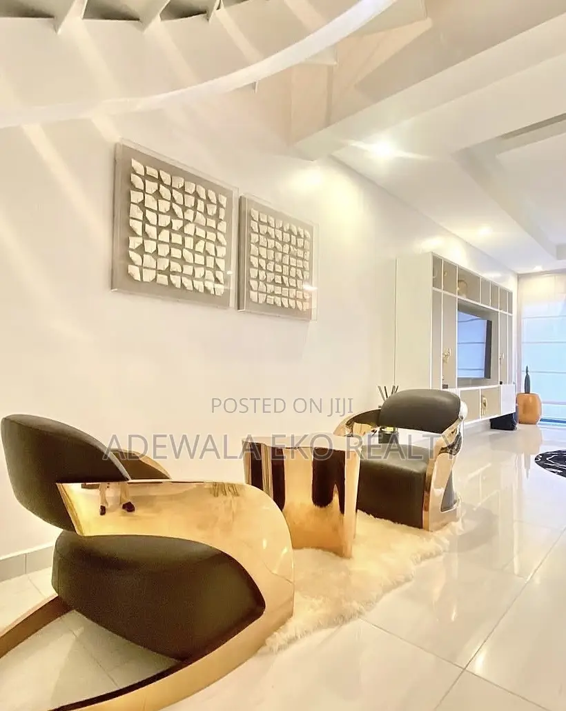 3 Bedroom Maisonette in Ikoyi + Pool + 24/7.
