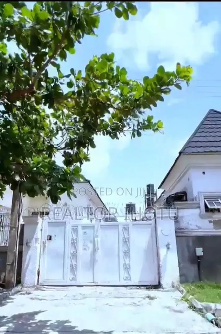 3bdrm Bungalow in Efab Queens Estate, Bunkoro for sale