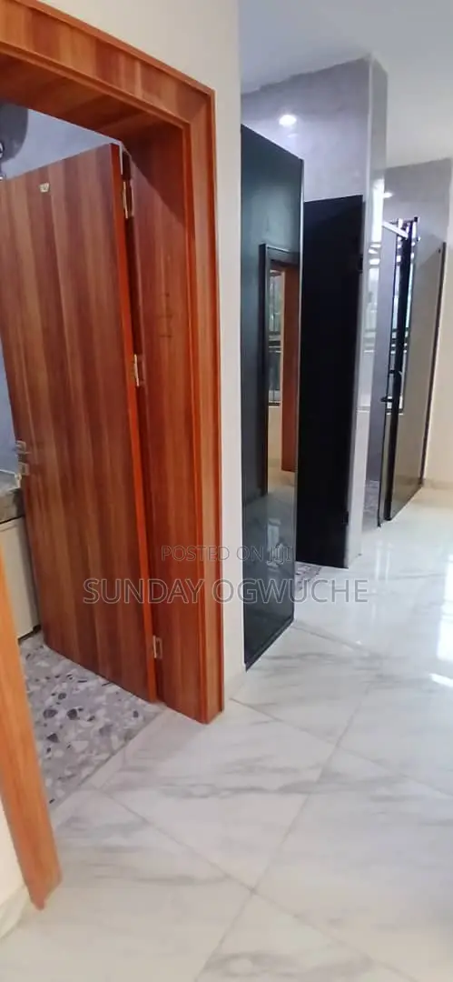 5bdrm Duplex in Guzape District for rent