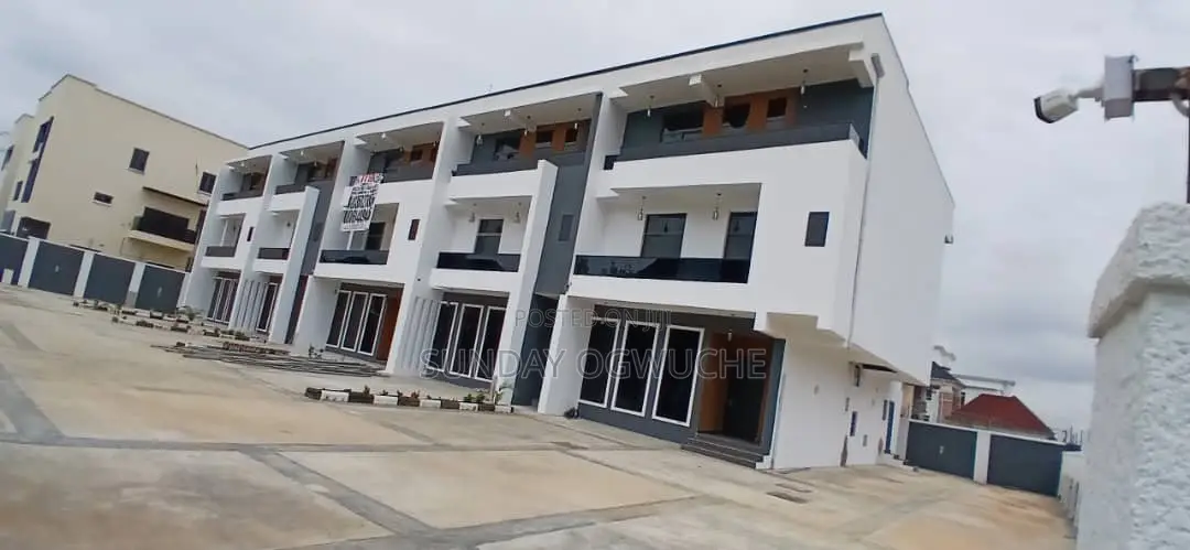 5bdrm Duplex in Guzape District for rent