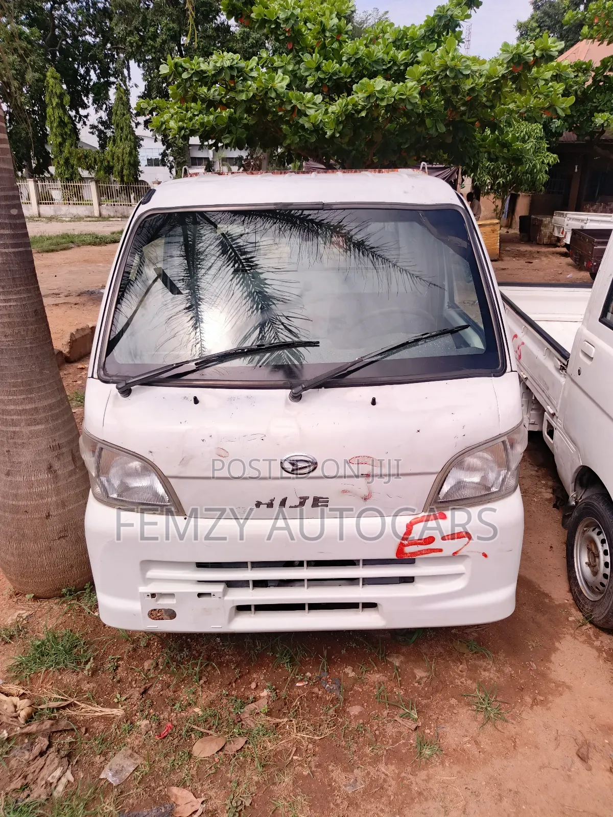 Daihatsu Hijet 2015 White
