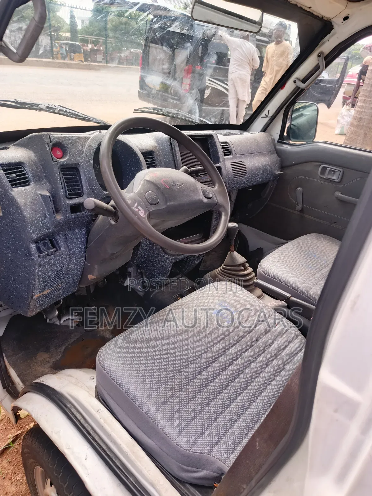 Daihatsu Hijet 2015 White