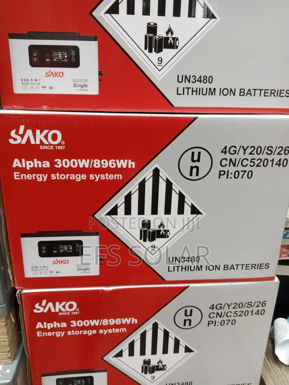SAKO Alpha 300W Portable Solar Generator | 896Wh Lithium Power Station